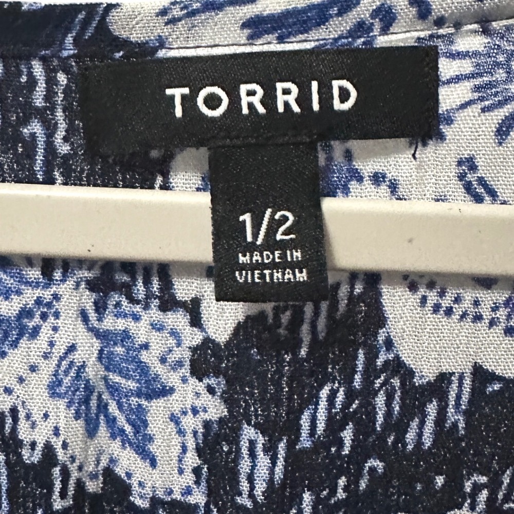 Torrid Cinch Waist Kimono Blue White Floral Plus Size 1/2 Crinkle Gauze Flowy - Picture 4 of 8